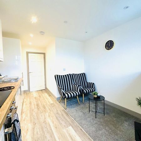 301 Grosvenor House Appartement Wakefield Buitenkant foto