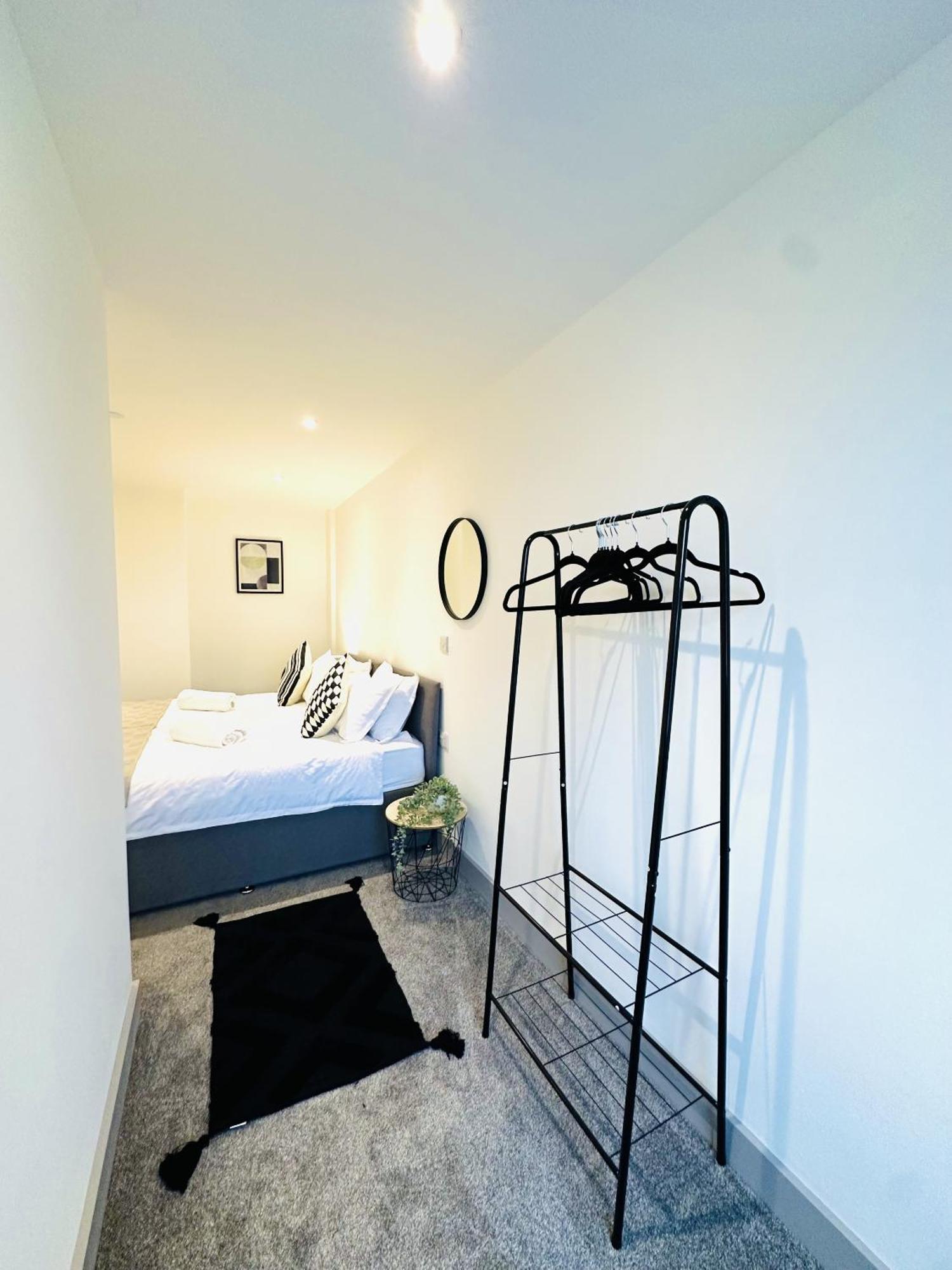 301 Grosvenor House Appartement Wakefield Buitenkant foto