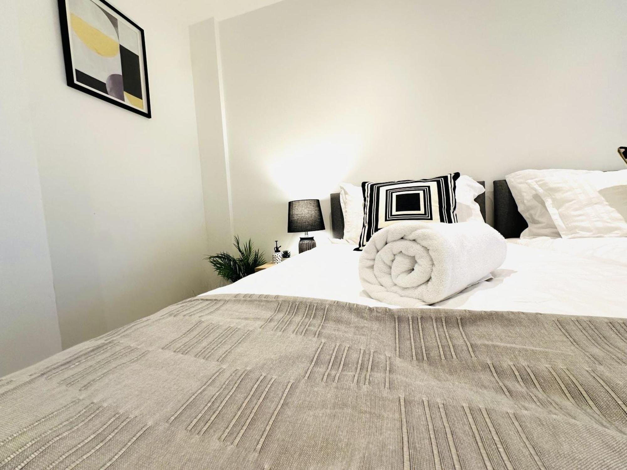 301 Grosvenor House Appartement Wakefield Buitenkant foto